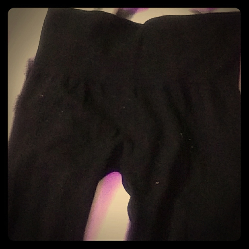 A n d e a w y leggings